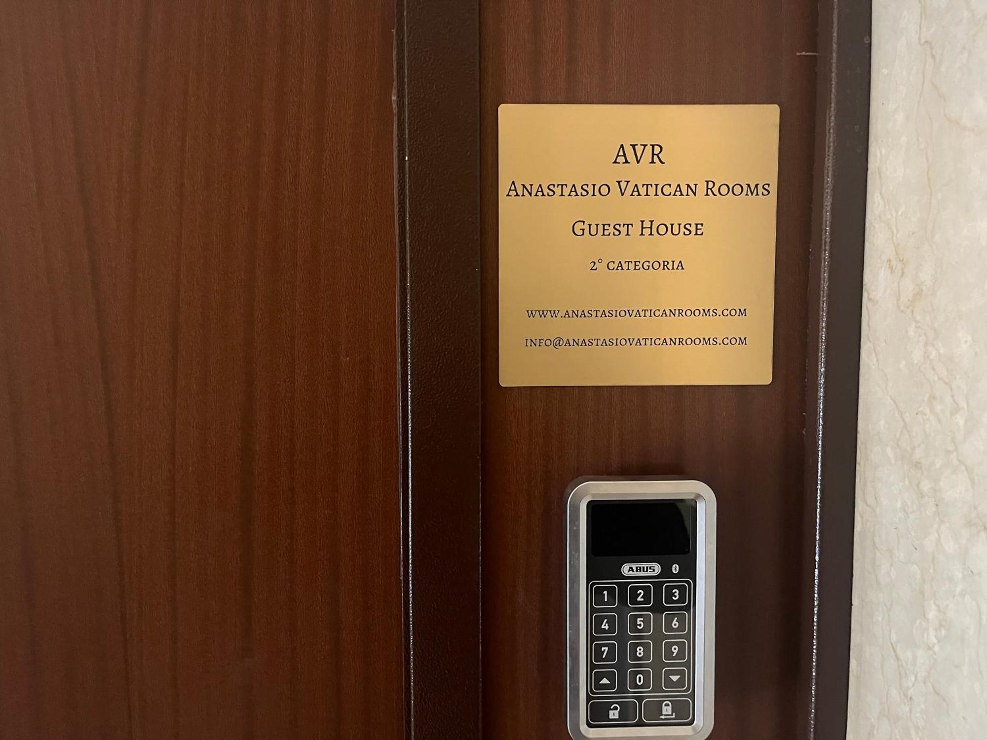 רומא Anastasio Vatican Rooms G H מראה חיצוני תמונה